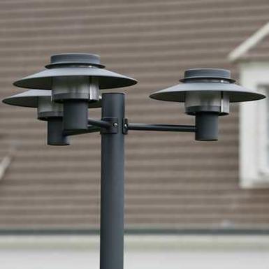 Lampadaire extérieur 3 Lampes design Roger Pradier Kerlouan Fonte d'aluminium