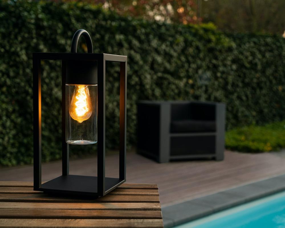 Objet lumineux extérieur design Lucide Glimmer Noir Métal – Objets lumineux  jardin chez Web-Luminaire